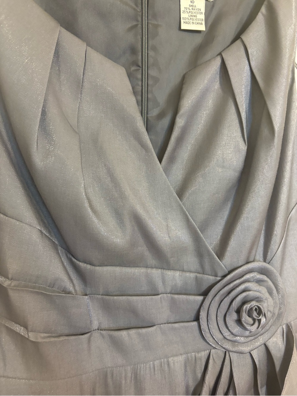 Andre Oliver Slate Gray Sleeveless Sheath Dress Rosette Accent. - Picture 5 of 9